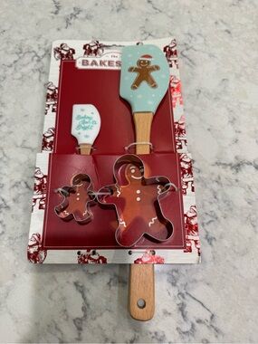 Gingerbread Cookie Spatula and Cutter Set - Light Blue & White The Bakeshop NWT
